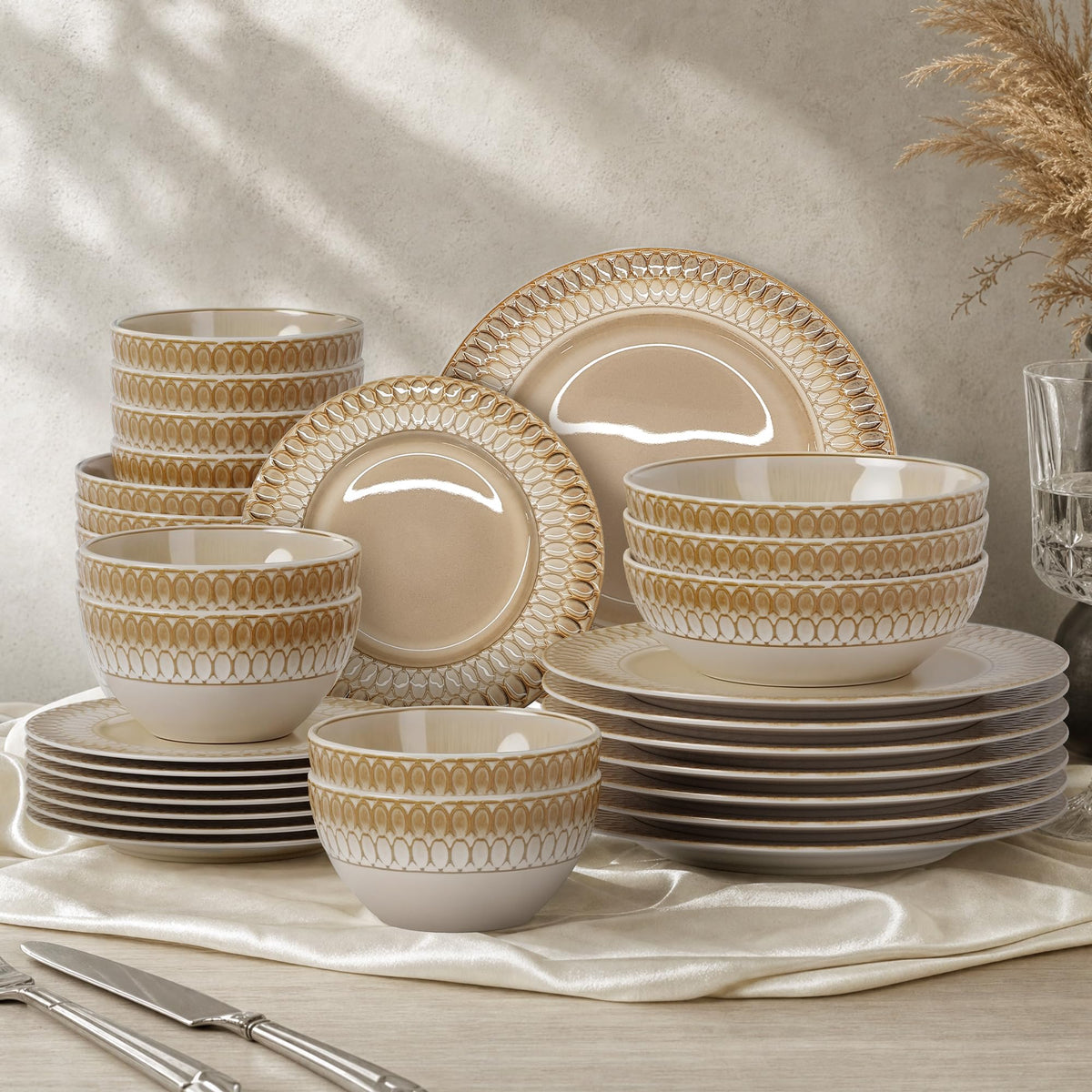 Dinnerware Sets