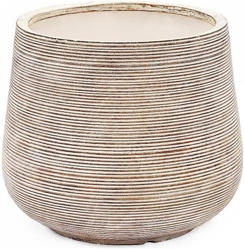Planters & Urns