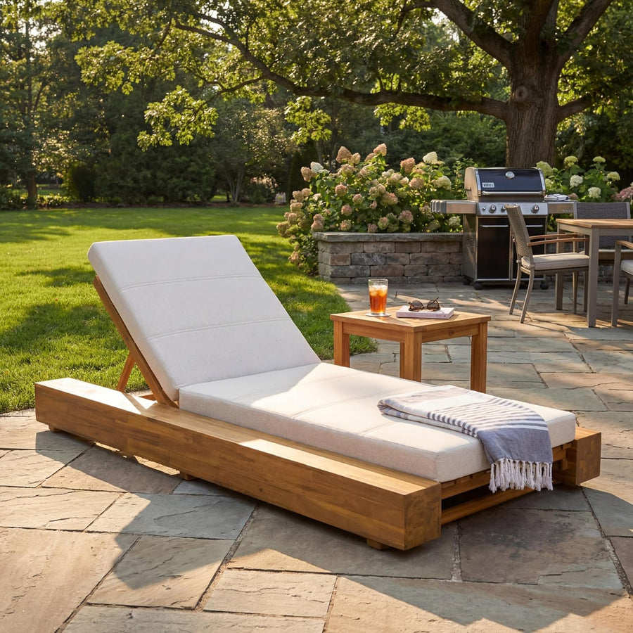 Chaise Lounges & Sun Loungers