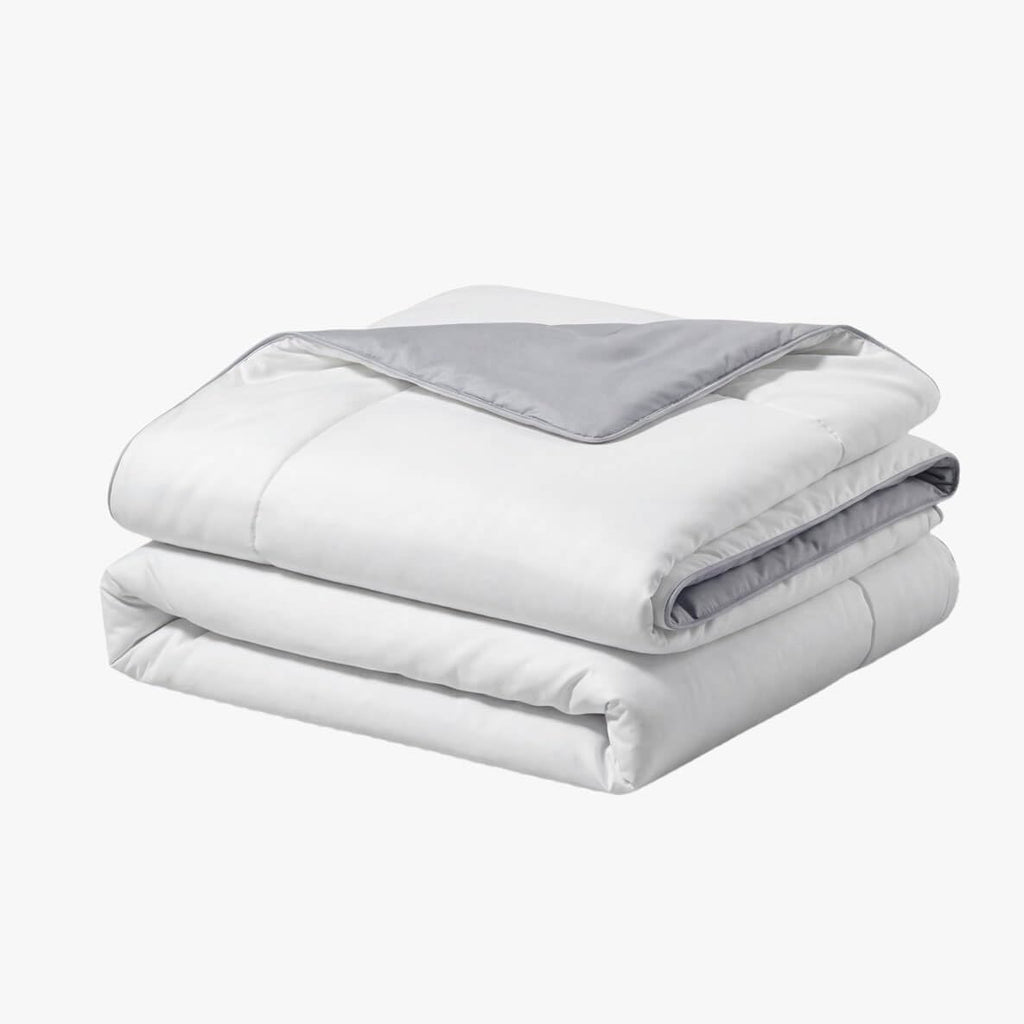 All-Season Silk Comforter, Quilt and Duvet Insert for Hot Sleepers, 100% Silk Fill with 100% Cotton Shell