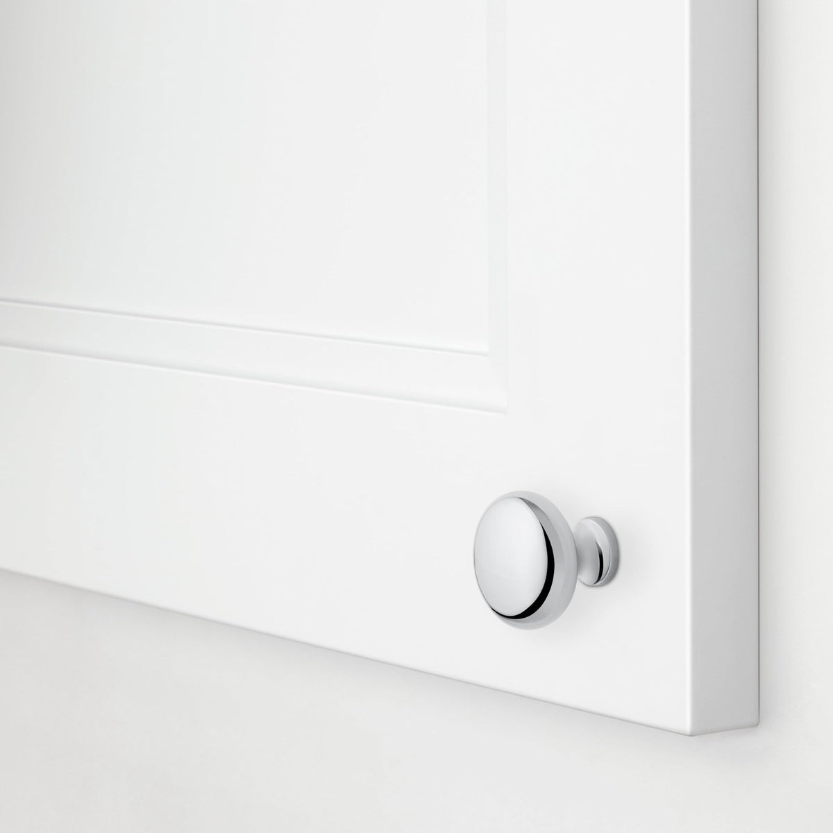 Classic 1-1/4 Inch Mushroom Cabinet Knob from The Estate Collection - Lifetime Satin Brass