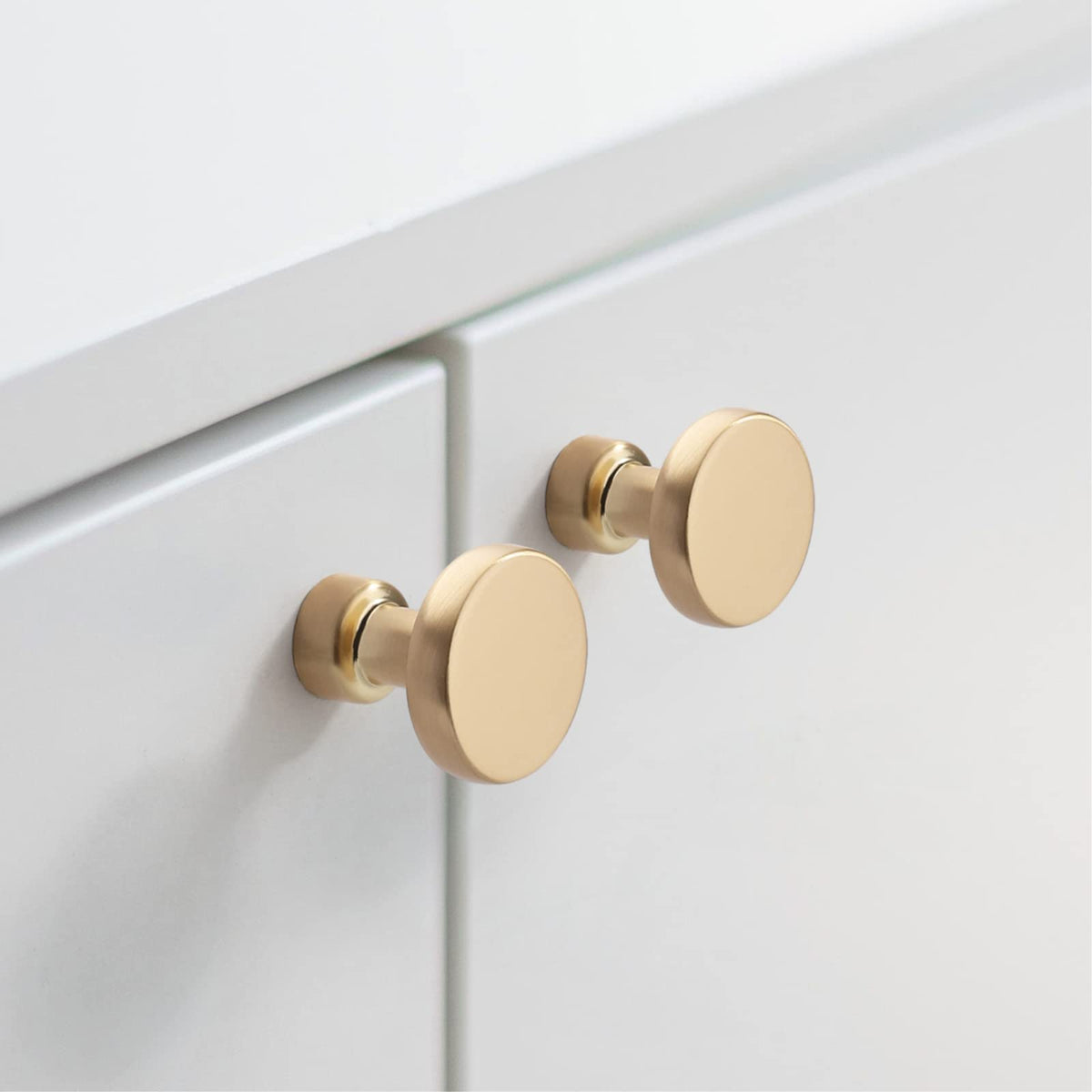 30 Pack Brushed Brass Kitchen Cabinet Knobs Single Hole Cabinet Pulls Round Gold Drawer Knob Dresser Knobs Cabinets