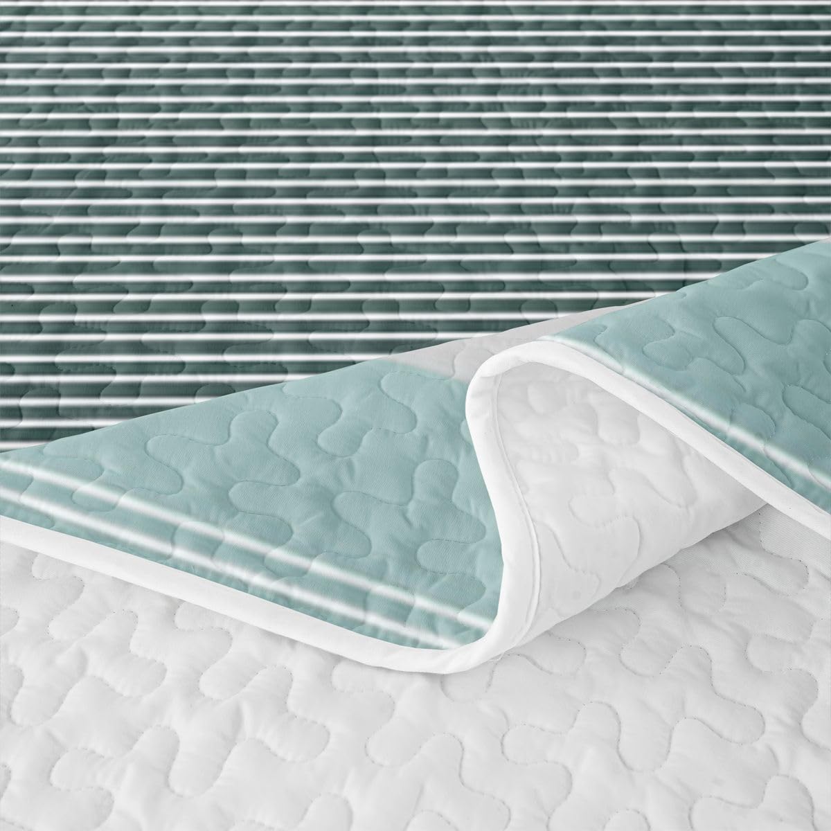 Abstract Geometric Quilt Bedding Set Farmhouse Ticking Stripes Quilted Comforter Mid‐Century Bedspread Coverlet