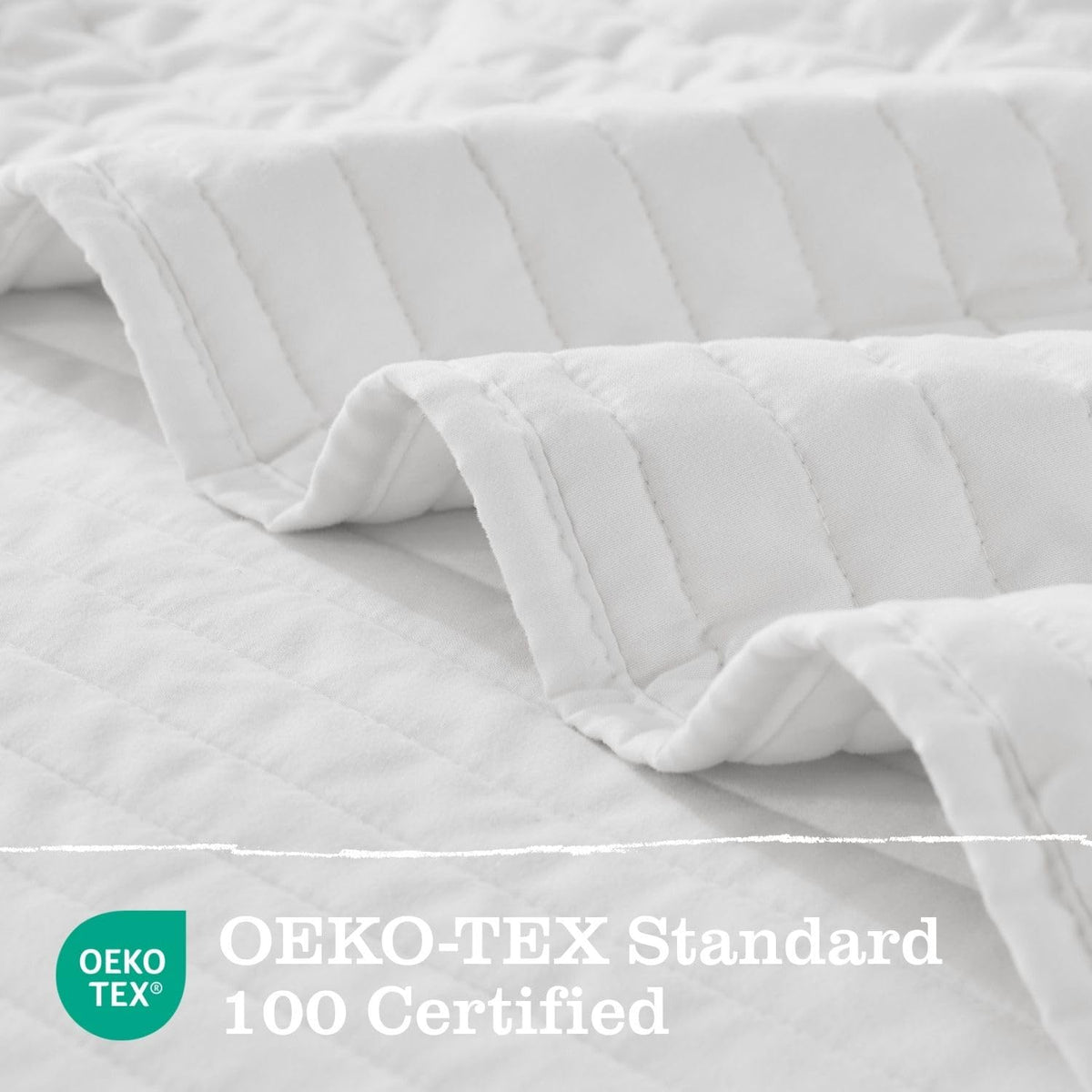 Quilt Bedding Set with Shams