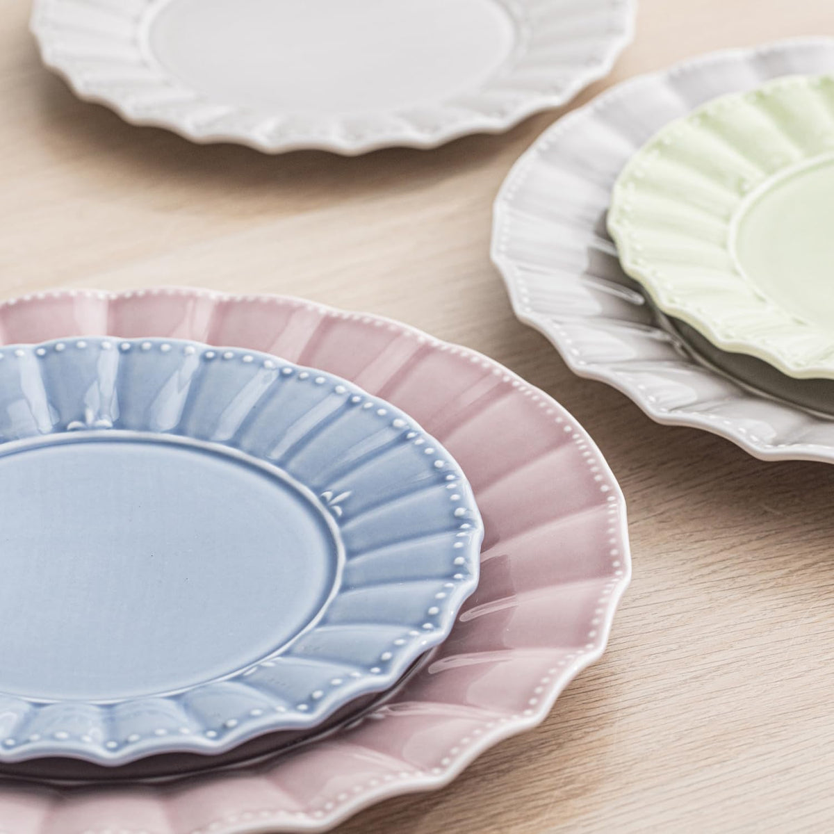 Plates and Bowls Sets for 4, 12 Piece Dinnerware Sets, Porcelain Plate Set, Microwave and Dishwasher Safe, Wedding