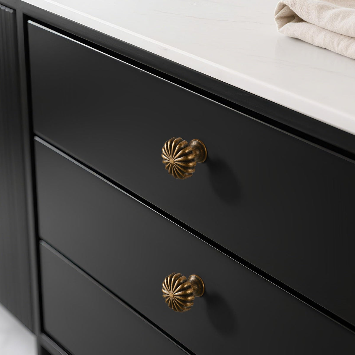 Antique Brass Cabinet Knobs,10 Pack Solid Drawer Pulls for Dressers