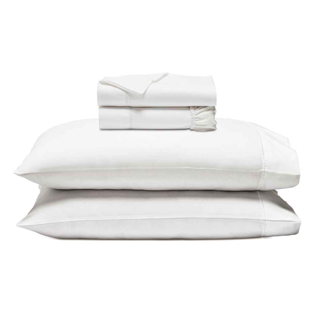 Cotton Blend 600 TC Embroidered Hem Bed Sheets, White