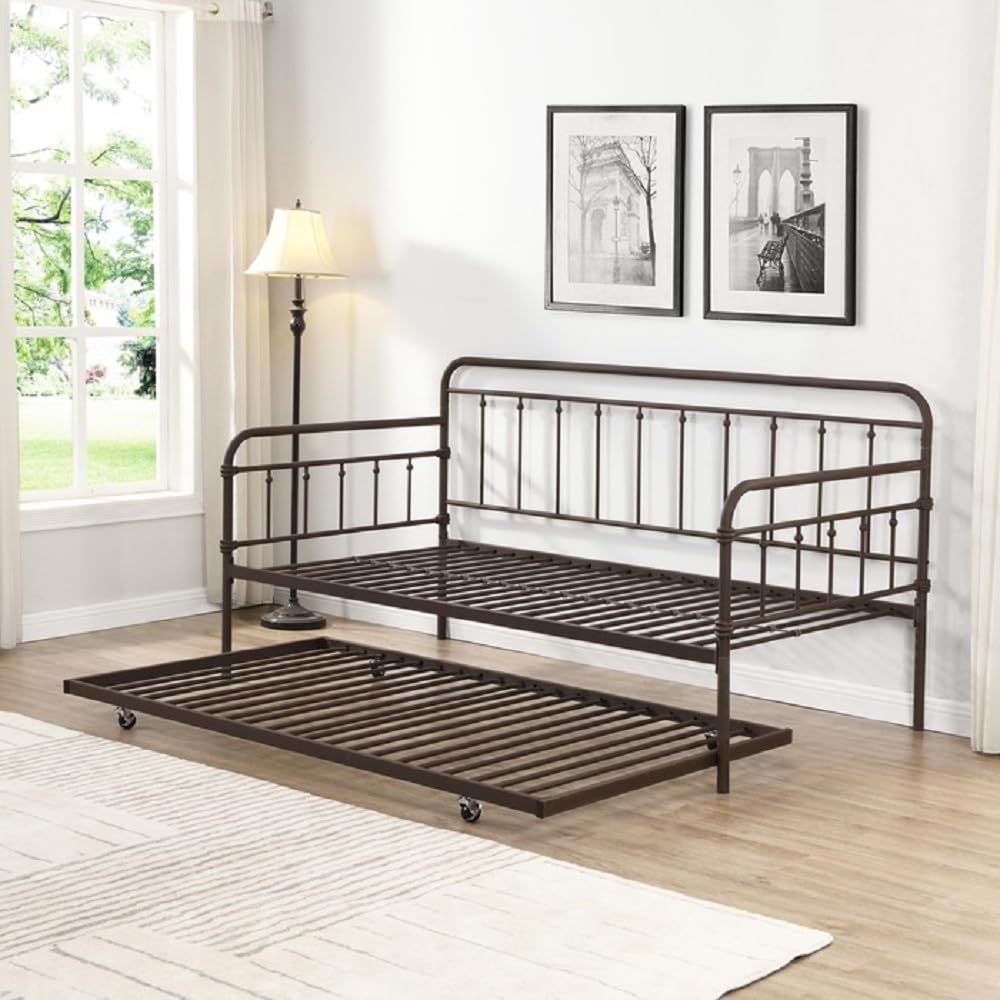 Classic Farmhouse Wrought Iron Metal Daybed with Free Standing Trundle