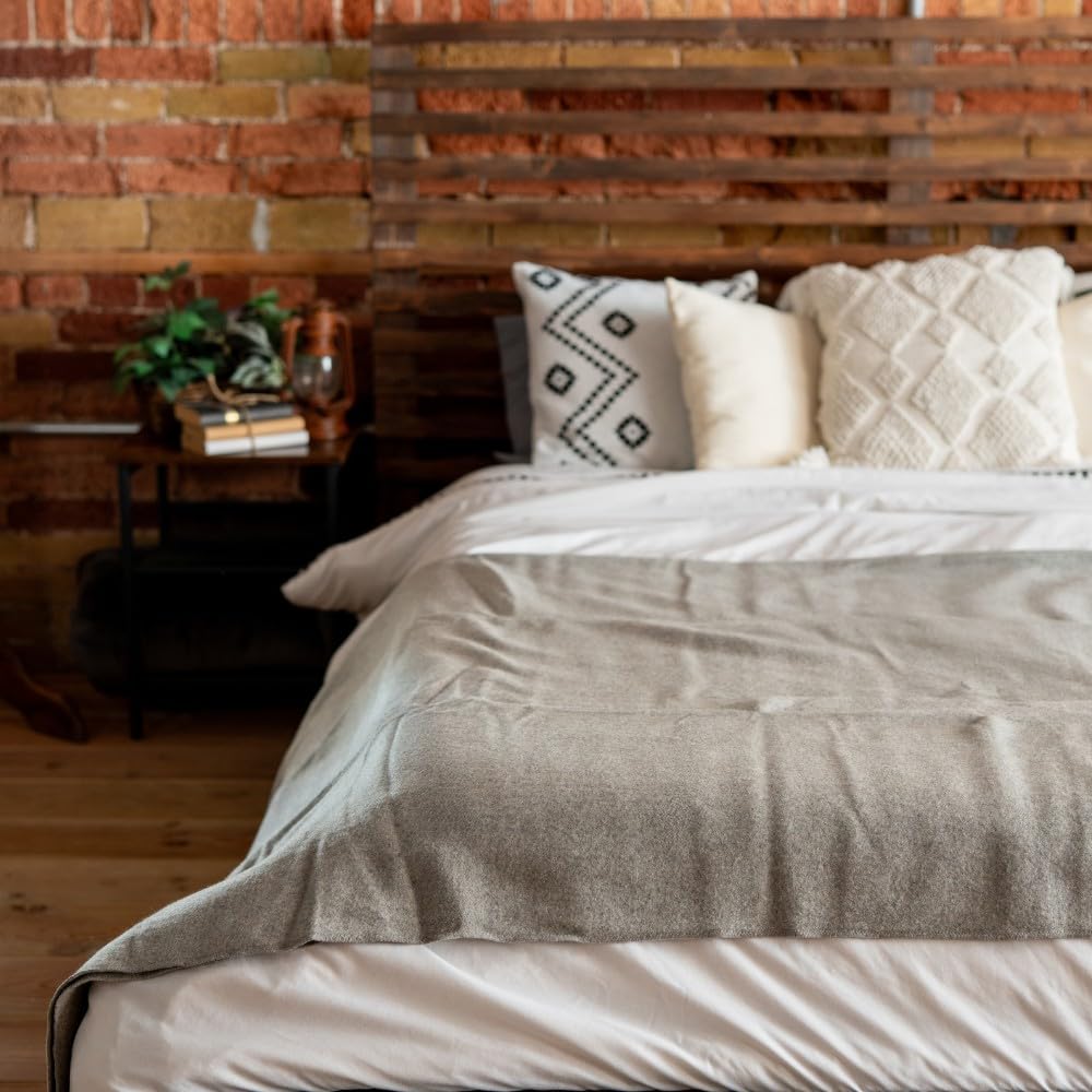 Tahoe Wool Bed Blanket | Soft, Breathable Wool Blanket for Year-Round Comfort - (90"x 108") | Thick