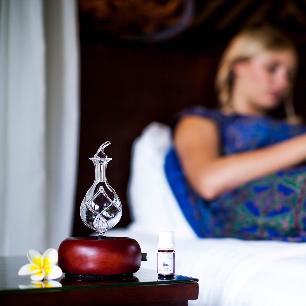 Nebulizing Pure Essential Oil Aromatherapy Diffuser, Premium Home & Professional Use, No Heat, No Water, No Plastic