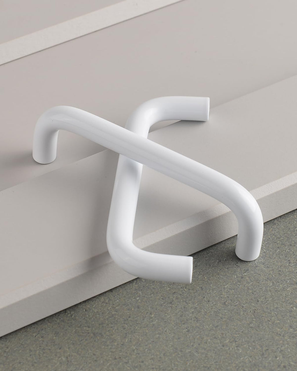 5 Pack Bright White Cabinet Pulls 3.8 Inch (96mm) Hole to Hole Drawer Handles Modern Closet Pulls for Cabinets and