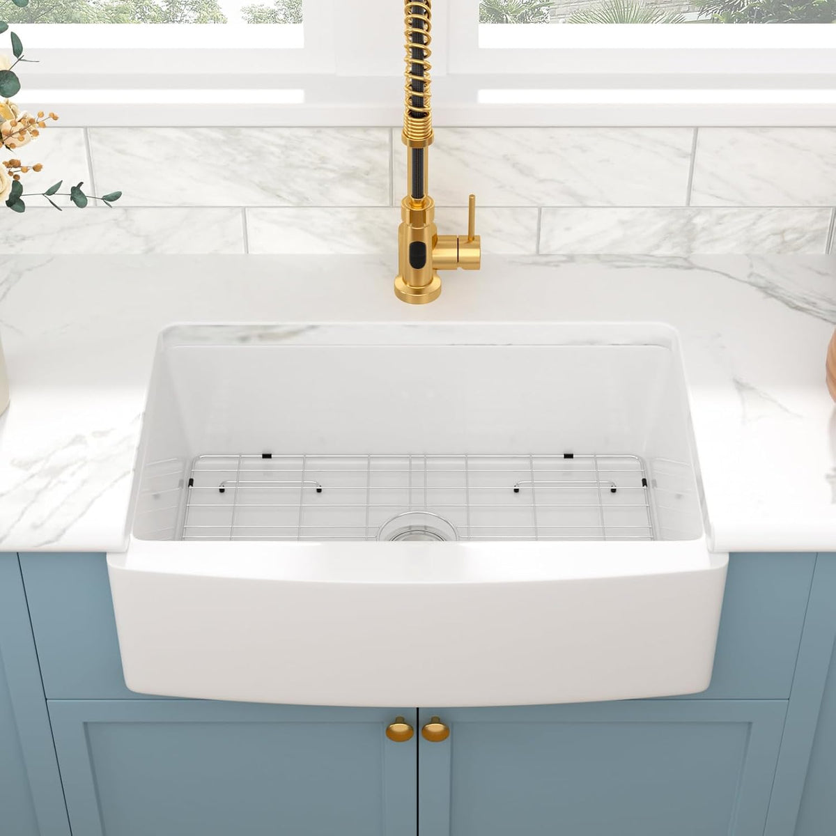 33 White Farmhouse Sink - 33 Inch White Kitchen Sink Curved Apron Front Ceramic Porcelain Fireclay Single Bowl Farm