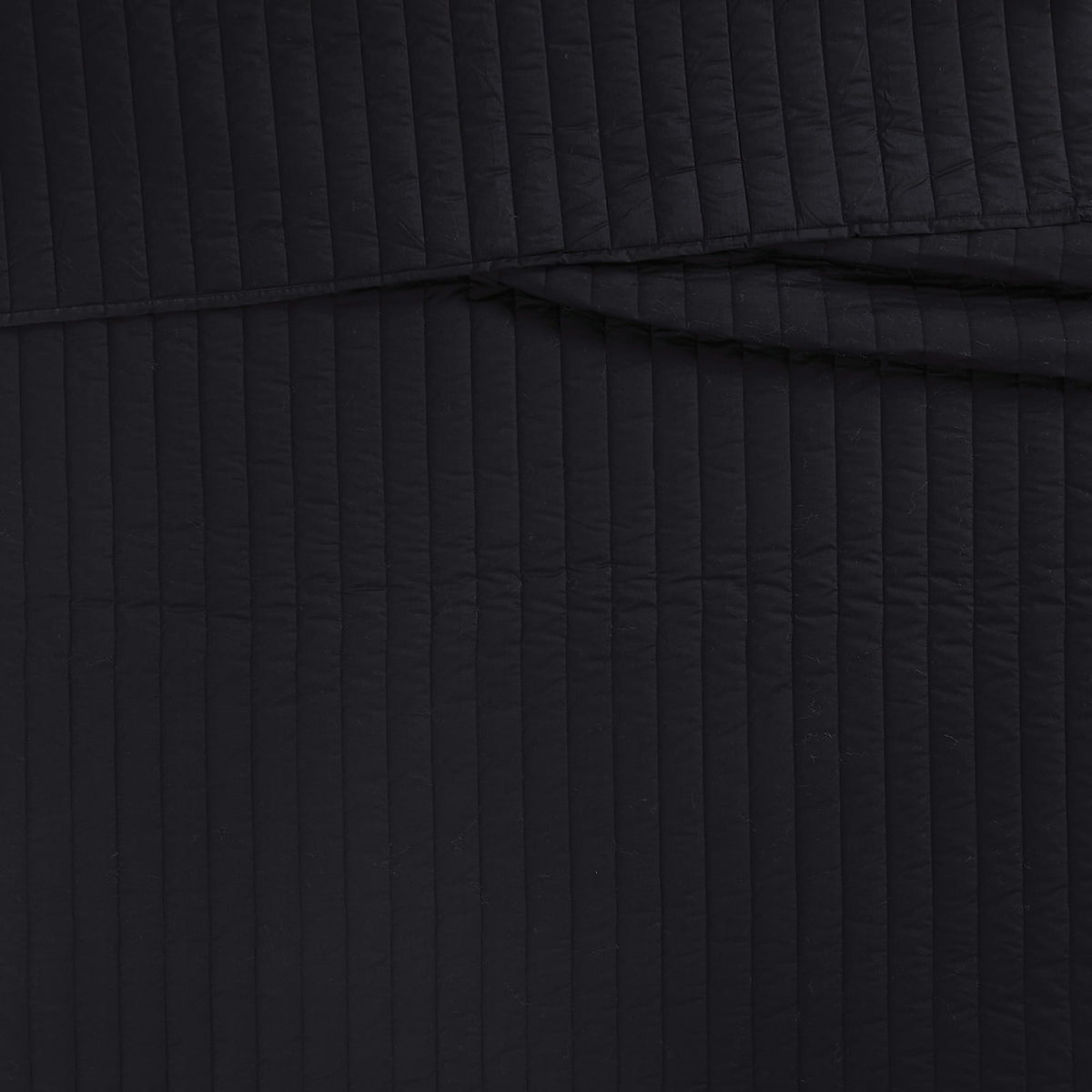 Solid Cotton Percale Black 3 Piece Quilt Set, Solid Color Themed, Oeko-TEX Certified Confidence