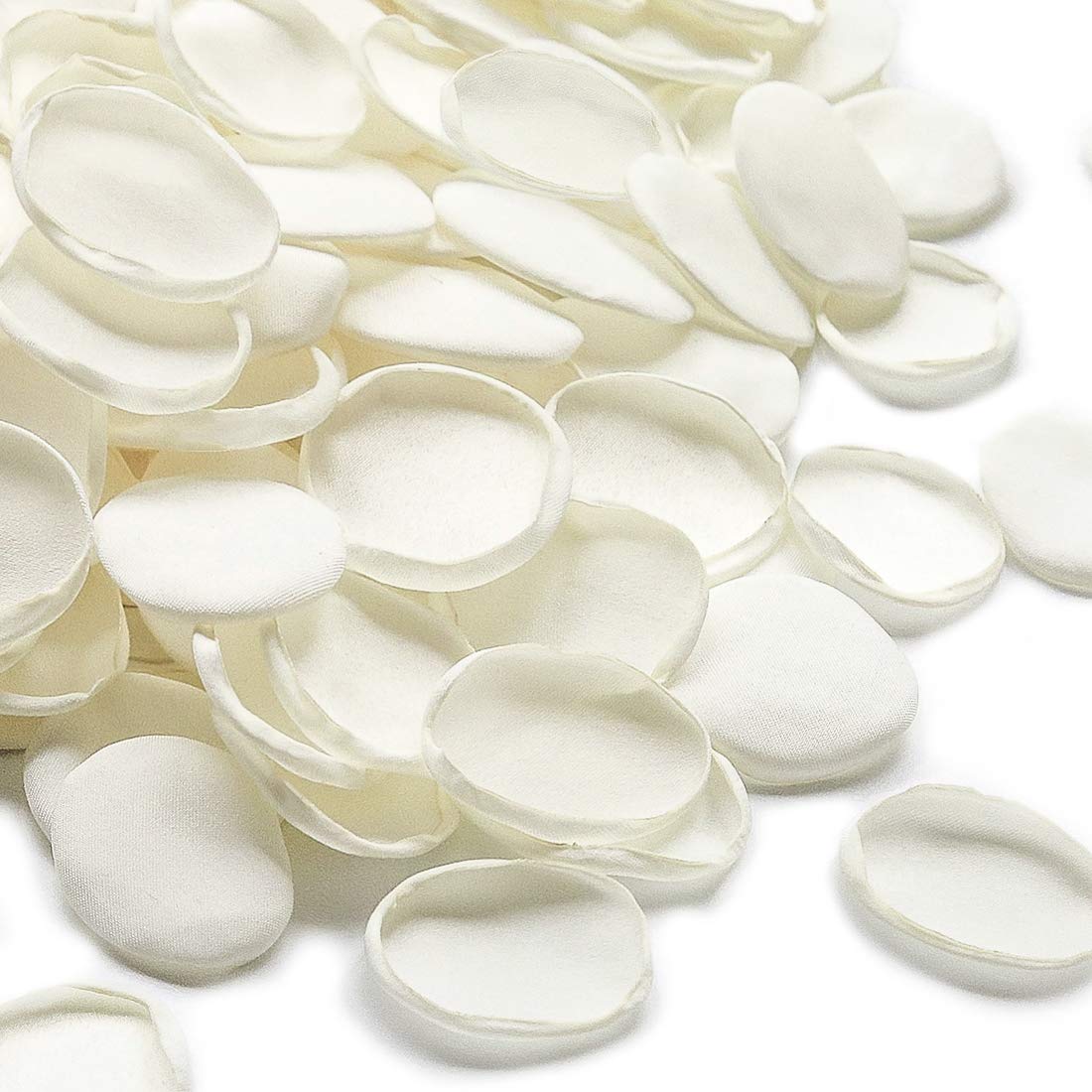 500pcs Rose Petals Ivory Faux Silk Flower Petals for Wedding Flower Girl Basket White Aisle Scatter Dinner Table