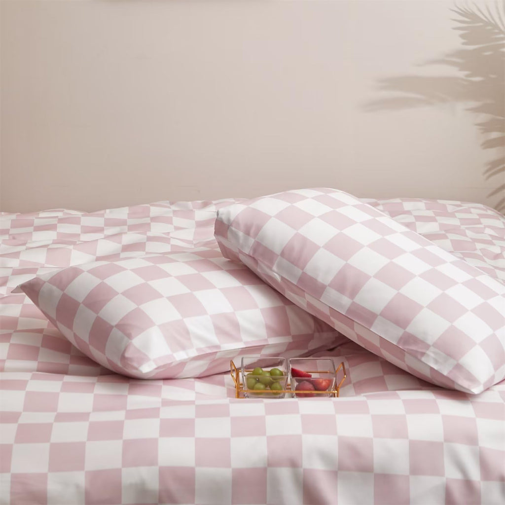 White and Pink Duvet Cover Plaid Checkerboard Bedding Set