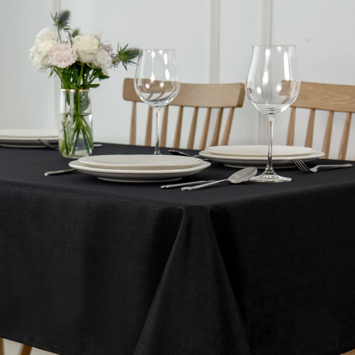 Jacquard Tablecloth Stain Resistant Waterproof Wrinkle Resistant Spillproof Washable Soft Slubby Texture Table Cloth