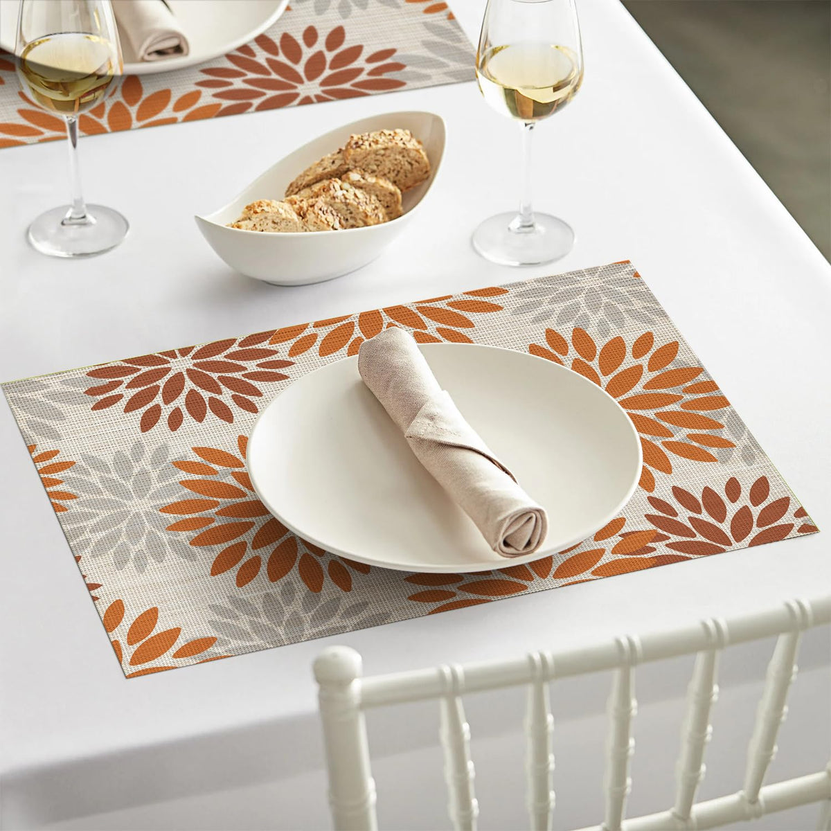 Floral Vinyl Placemats Set of 6, Heat Resistant Washable Non-Slip Plistic PVC Place Mats for Fall Thanksgiving Party