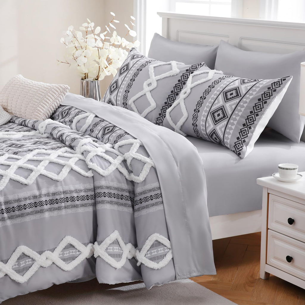 Gray Comforter Set Queen 7 Pieces White and Gray Tufted Bedding Set Soft Microfibr Boho Aztec Comforter Set Warm and