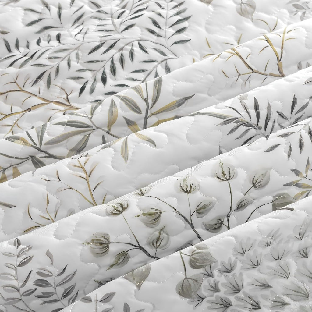 Floral Quilt Set King, 3 Pcs White Bedspread Coverlet - Set of 3