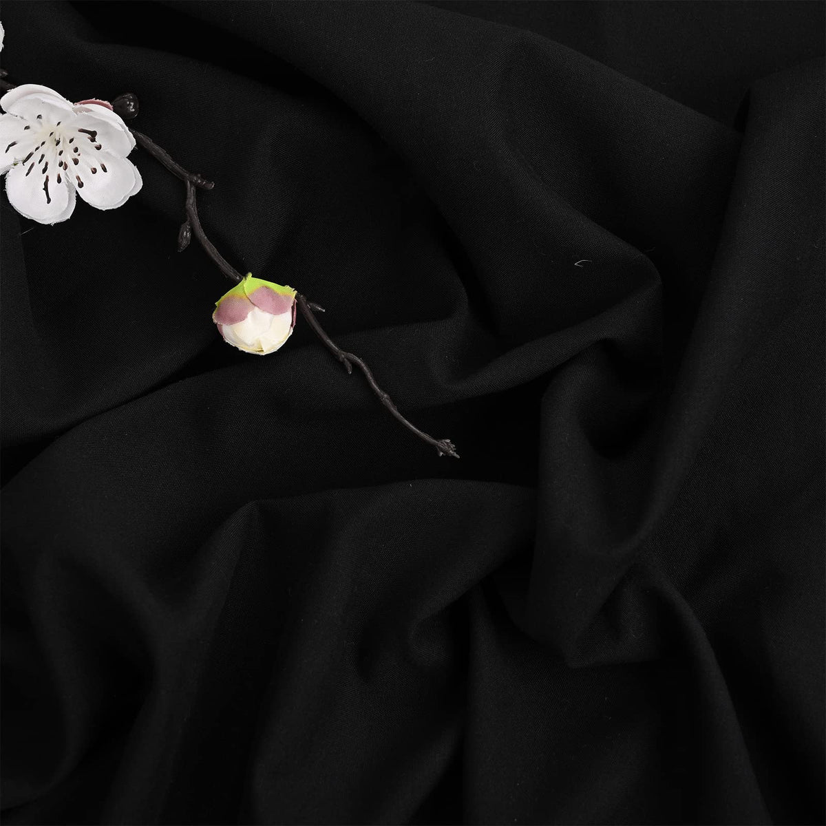 6 Packs Black Round Tablecloth - 120 Inch, Polyester