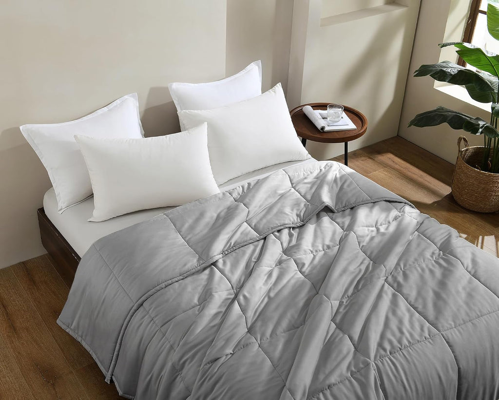 Lightweight Bamboo Viscose Quilt - Queen Cooling Blanket, 100% Rayon from Bamboo Shell with 200g Polyester Fill