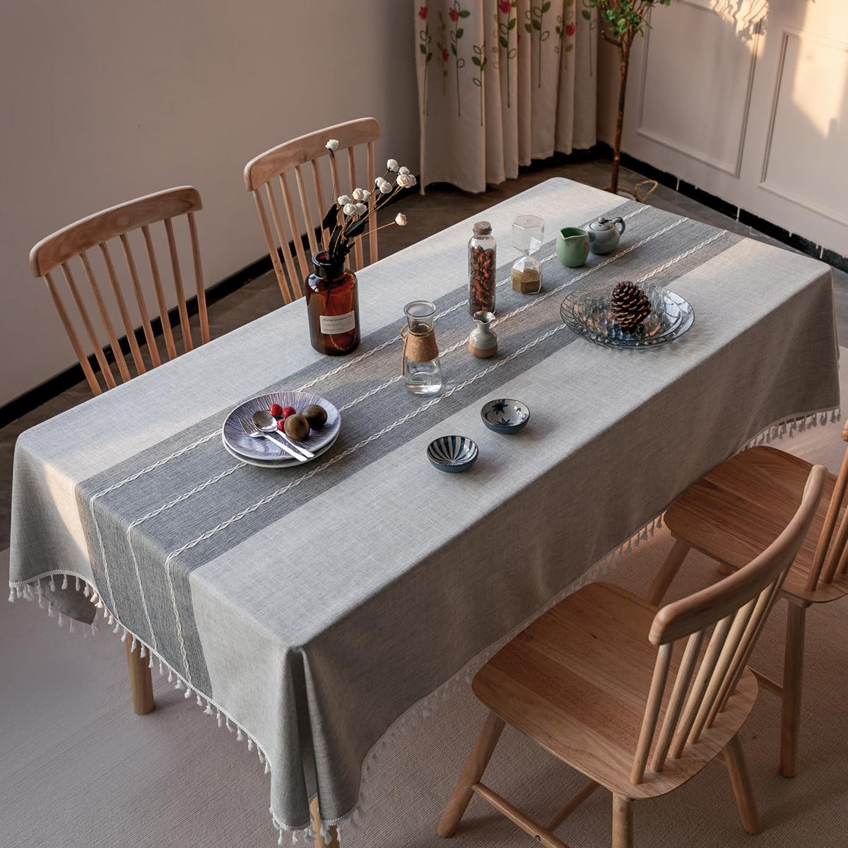 Tablecloth, Embroidered Waterproof Table Cloth Cotton Linen Wrinkle Free Anti-Fading Tablecloths Washable Dust-Proof