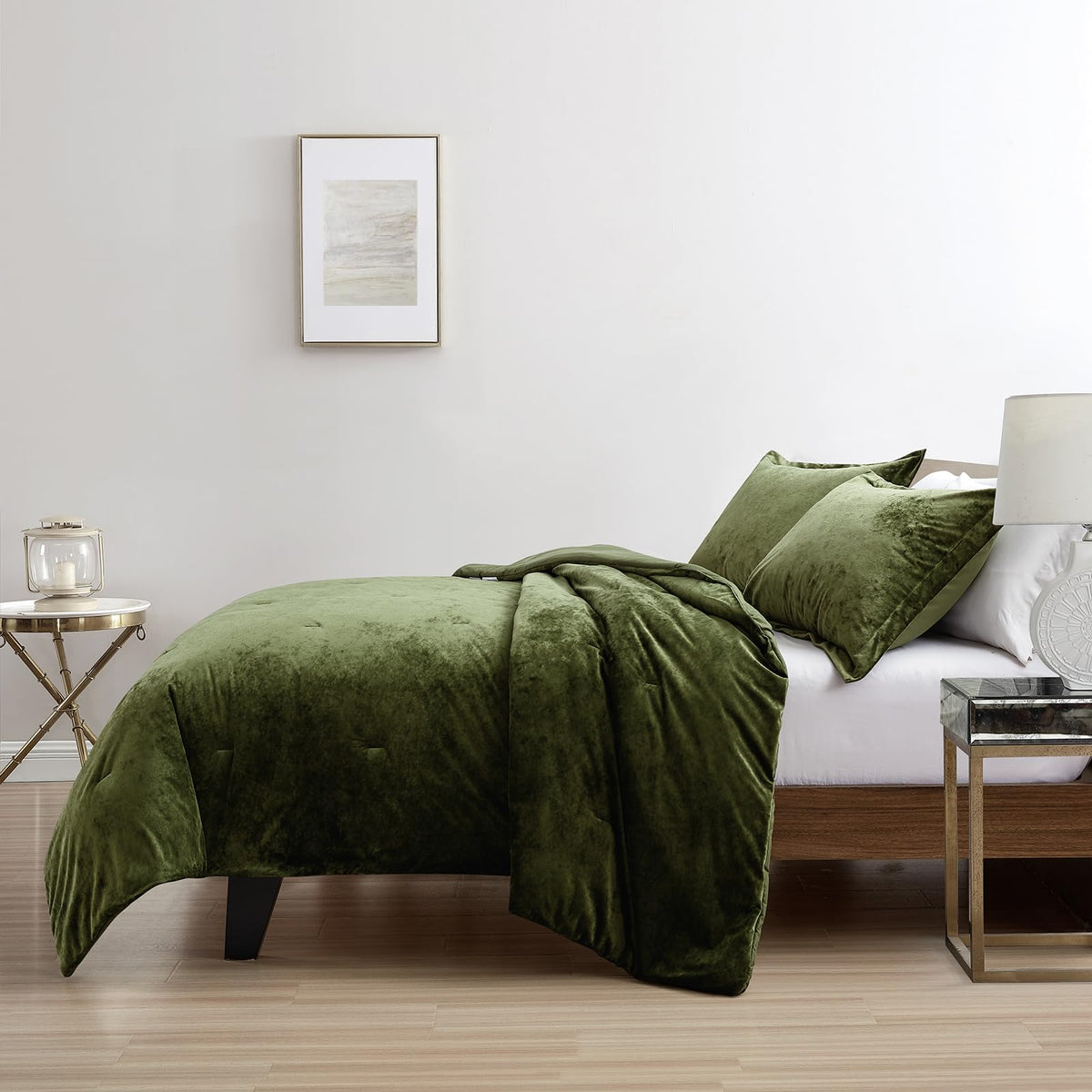 Luxury Velvet Comforter Set, 3 Pieces Reversible Comforters with 2 Pillow Shams, Brushed Solid