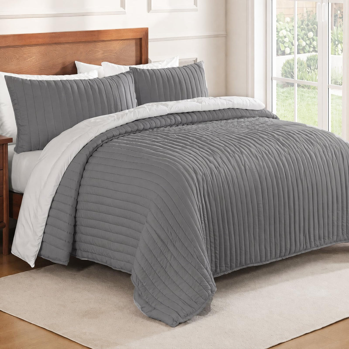 Striped Stitched Quilt Set +2 Pillow Shams, Grey Quilts