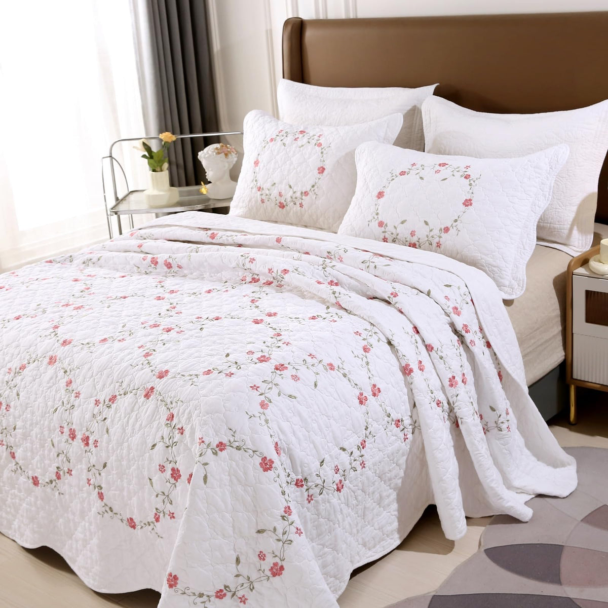 3 Piece Cotton Quilt Bedspreads Elegant Floral Embroidered Soft Lightweight Cotton Coverlet, 1 Quilt and 2