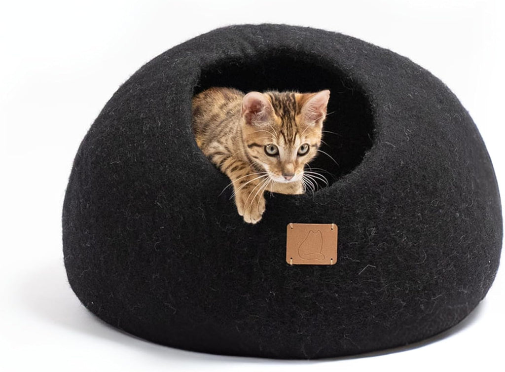 Handcrafted Wool Cat Cave Bed - Perfect Hideaway for Your Feline Friend - Quiet/Warm for Sleeping & Relaxing - Love