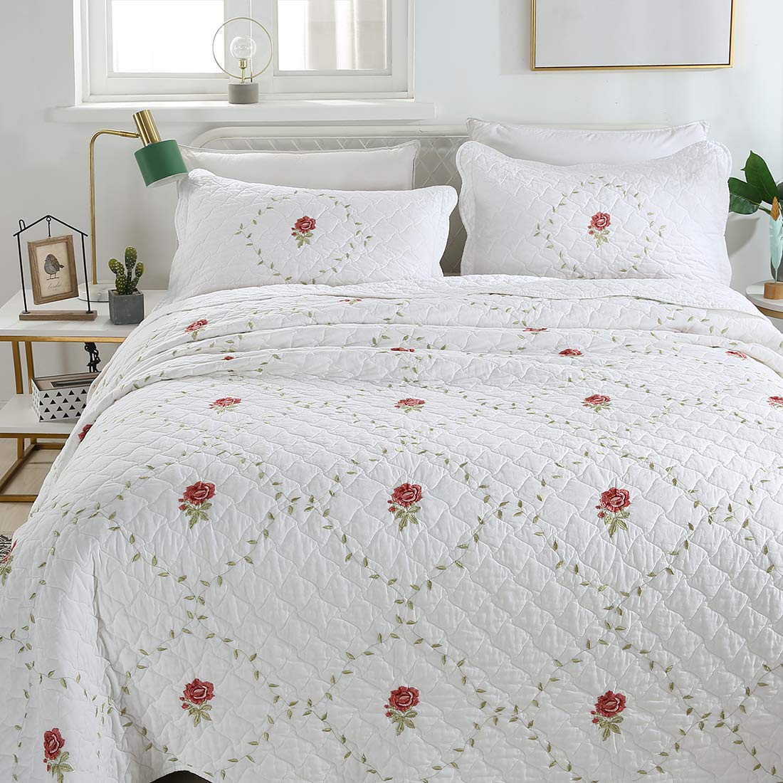 3-Piece Elegant Flower and Leaf Embroidered Bedspread Coverlet Set Oversize Queen 100% Cotton Reversible Patchwork 1