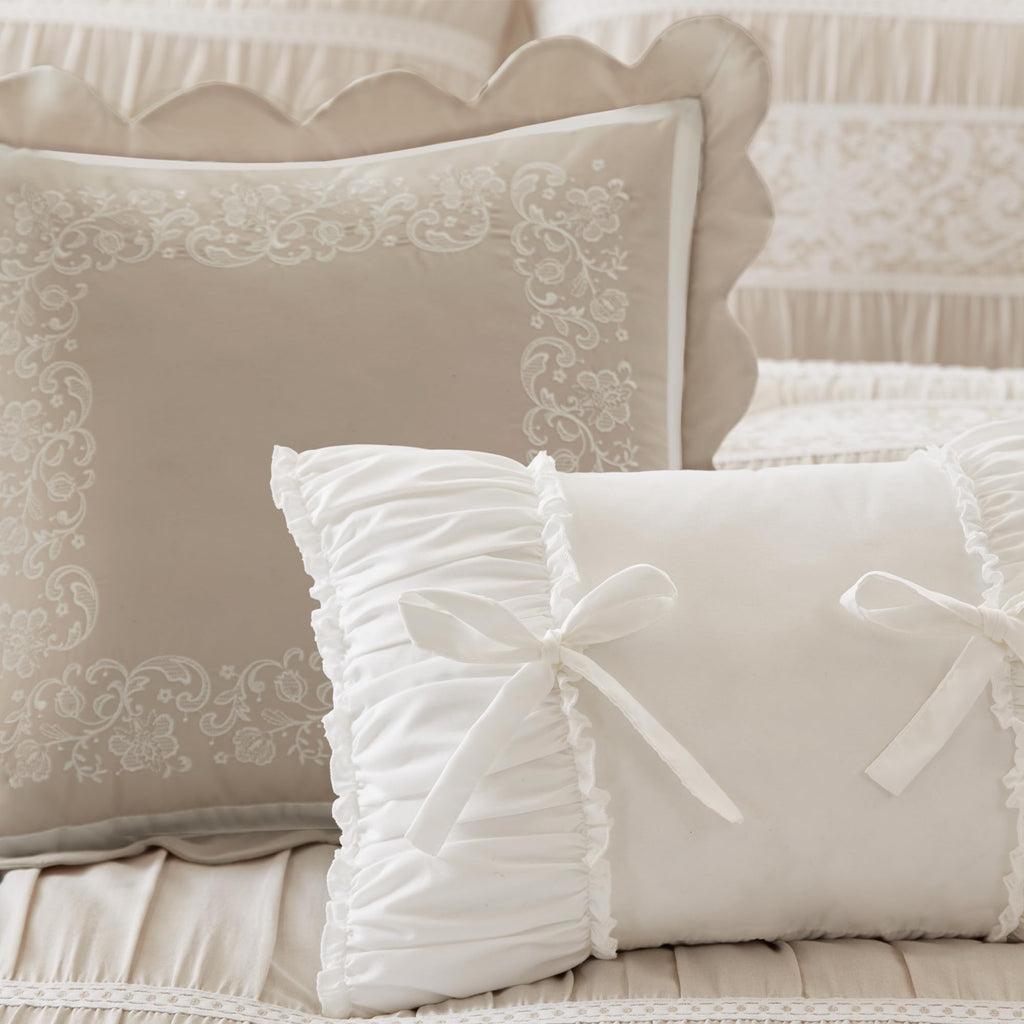 Park 5-Piece Farmhouse Comforter Set with Ruching & Lace Trim, Soft Chambray Bedding, Includes Comforter and 2