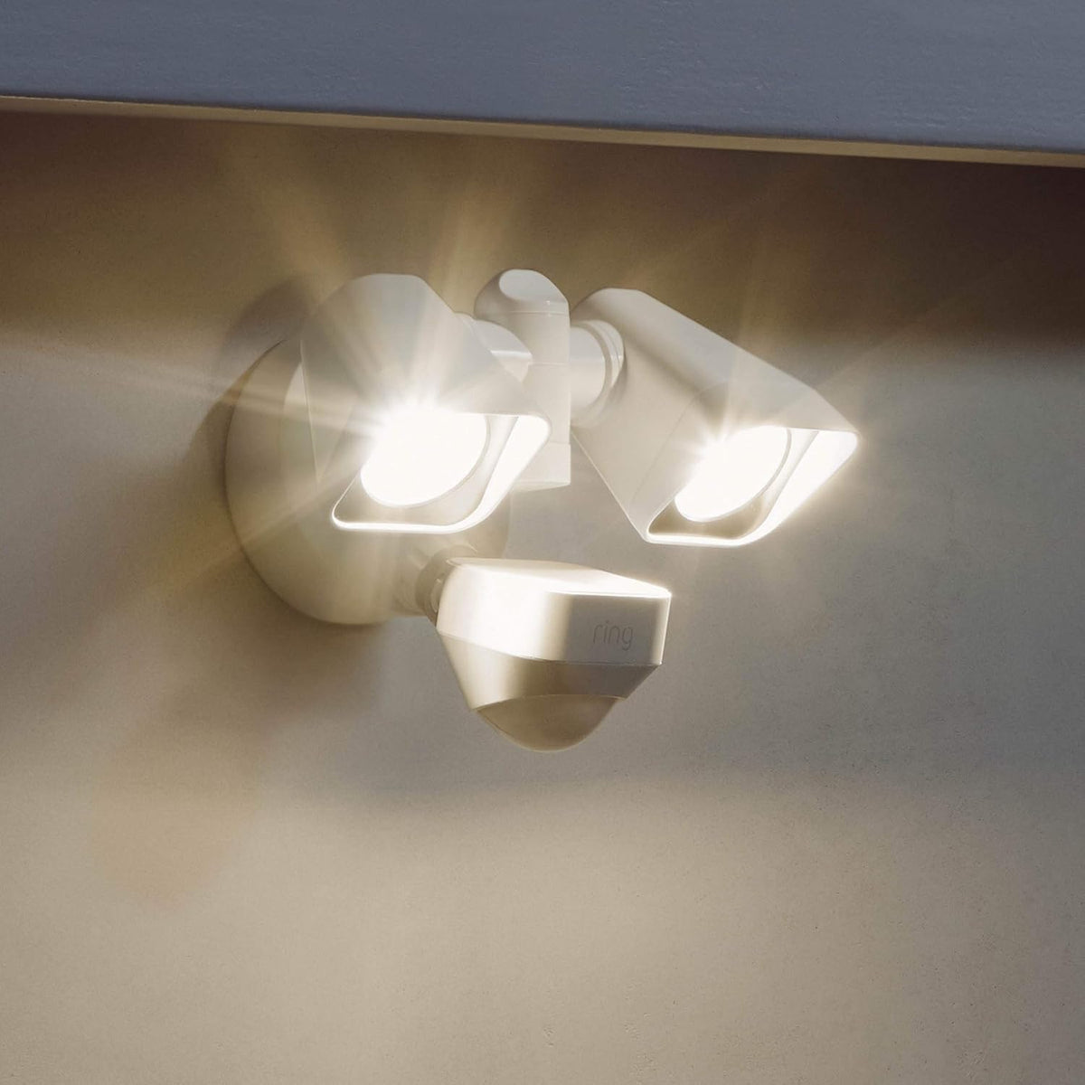 Floodlight Wired - Motion-activated floodlight, bright LEDs, Works with Alexa Sidewalk, White