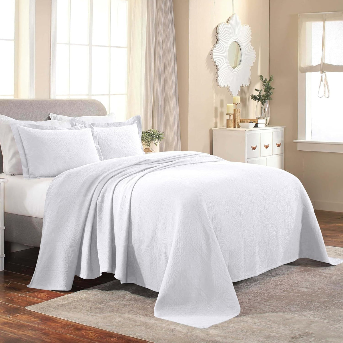 Cotton Bedspread, Jacquard Woven Matelasse Bedding, Twin, White