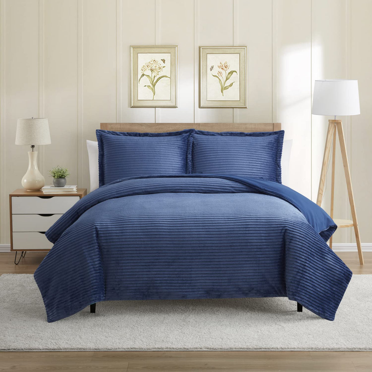 Premium Flannel Duvet Cover Set - 3 PC Reversible Comforter Cover Set with Microfiber Back - 1 Velvet Duvet