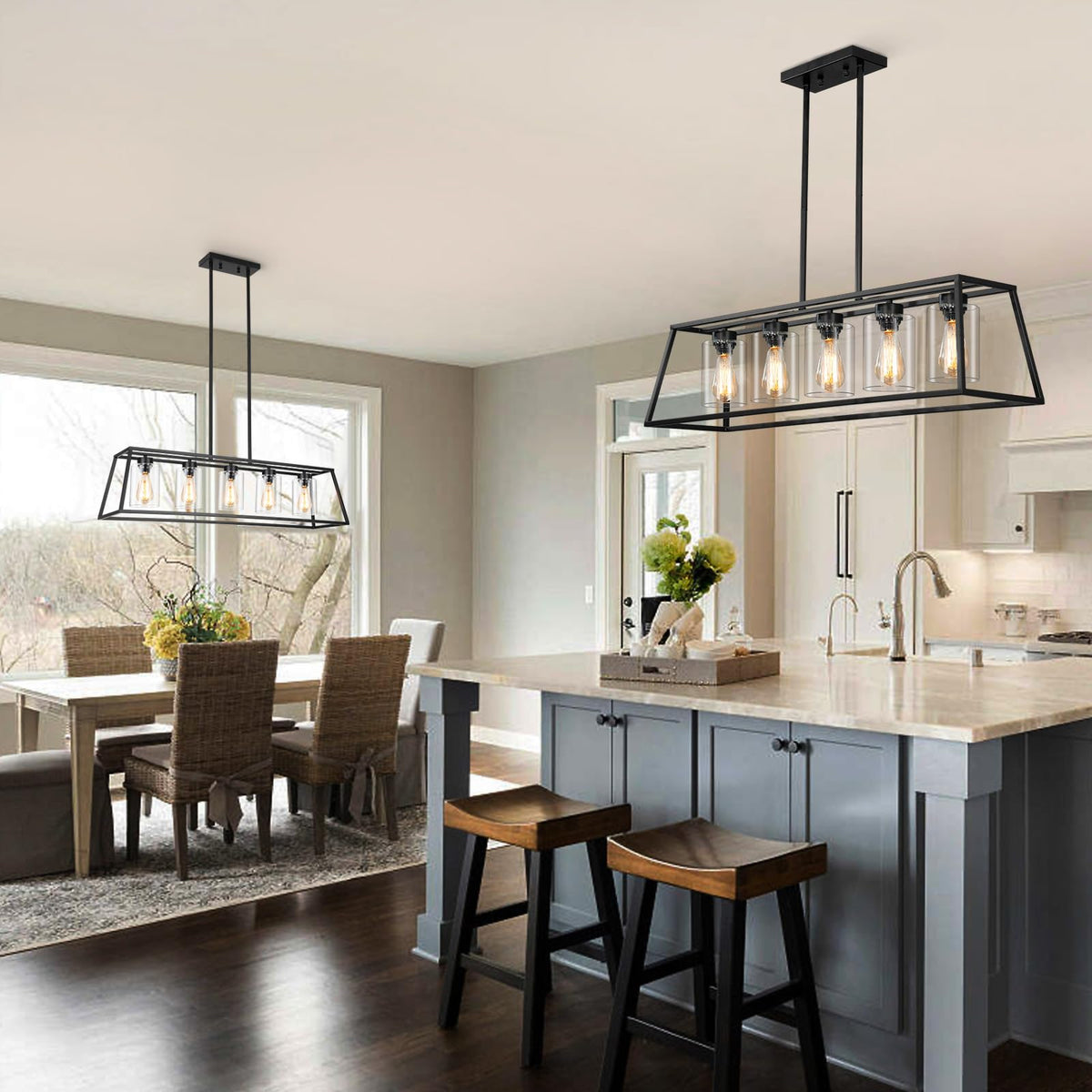 Rectangle Chandeliers Light fixtures Over Table