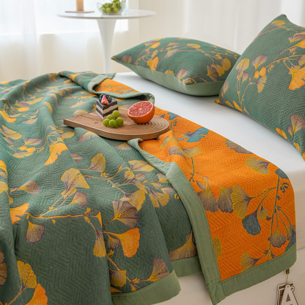 100% Cotton Jacquard Quilt Floral Ginkgo Leaves Print, Soft Muslin Bed Cover 3 Layers Reversible Bedspread Coverlet