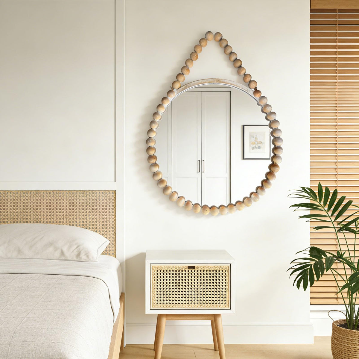 Wood Round Mirror, 28" Rustic Farmhouse Wall Hanging Mirror with Wooden Beaded Frame, Boho Circle Mirror Bathroom