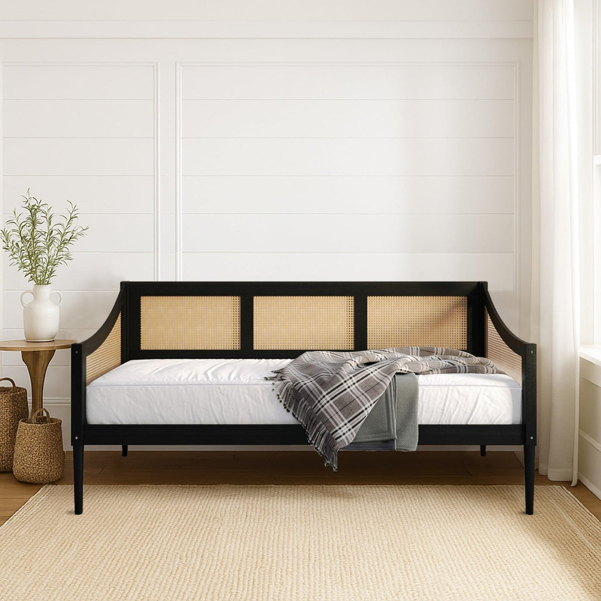 Elko Twin Wood and Rattan Daybed, Black