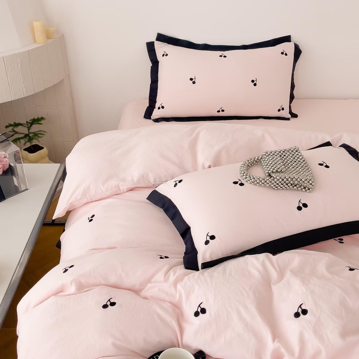 Cute Coquette Duvet Cover Set 3 Pcs(1 Duvet Cover with 2 Pillowcases), Soft Brushed Wash Fall Winter Duvet