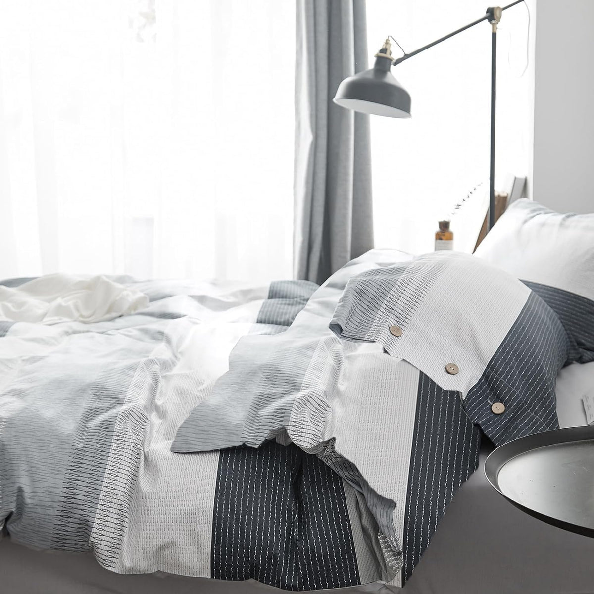 Striped Comforter Set, Modern Style Blue Grey Stripes Pattern Printed Bedding Set, Lightweight 3 Pieces