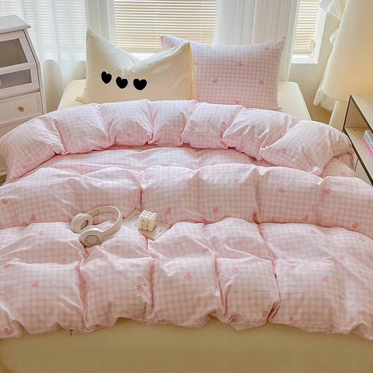 Comforter Set, Pink and White Grid Heart Plaid Buffalo Check Gingham Pattern Printed Comforter, Soft Microfiber