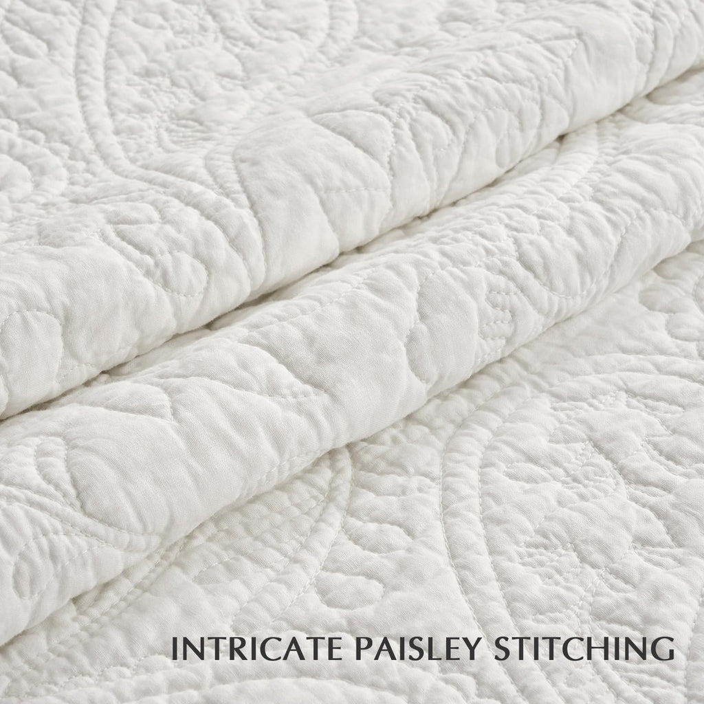 100% Cotton Paisley Quilt Set, Oversized King, Bright White