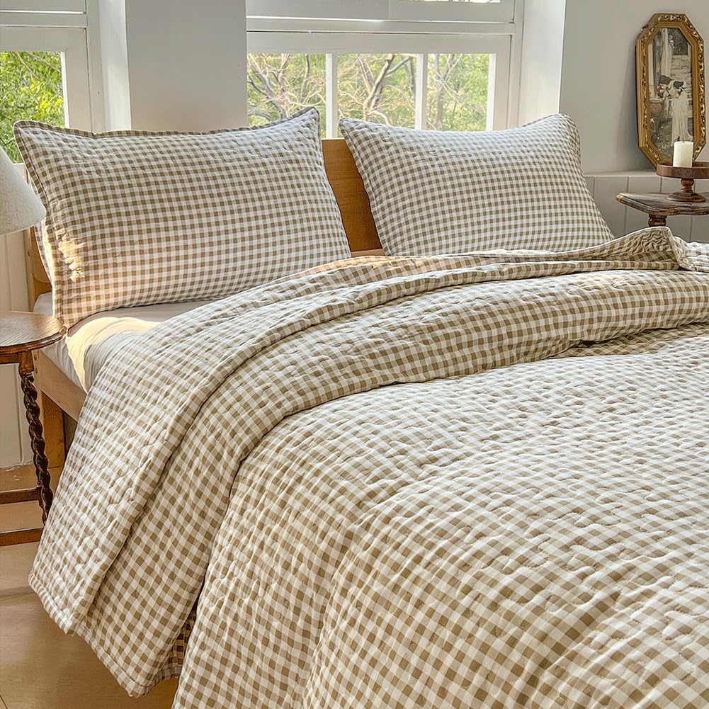 Tan Gingham Summer Bedspread Quilt Set