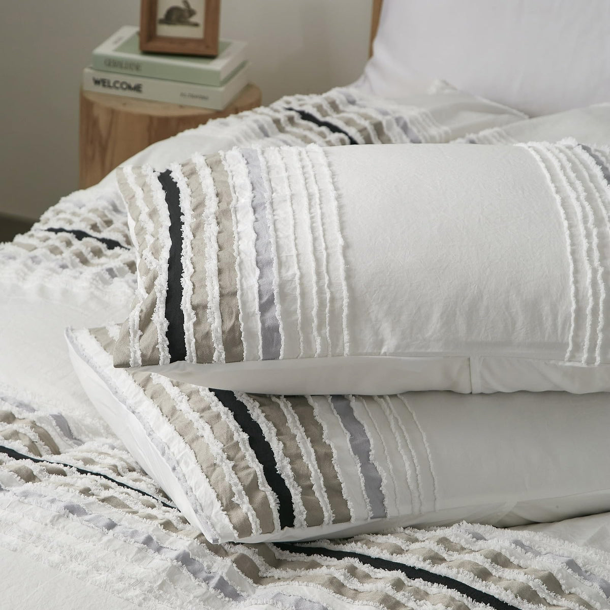Tufted Stripe Ombre Duvet Cover with 2 Pillow Shams, No Comforter