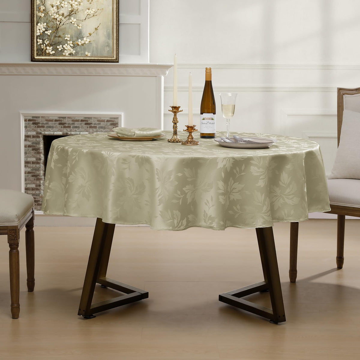 Jacquard Round Tablecloth 70 Inch, Beige