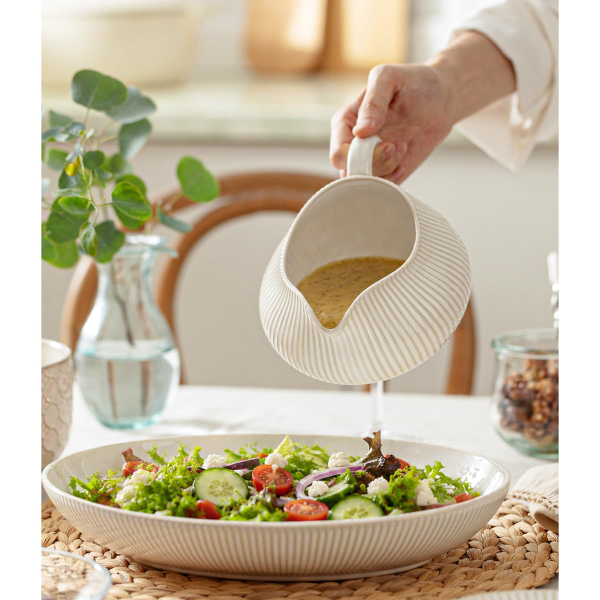 Gravy Boat with Saucer Stand, 24oz Ceramic Sauce Boat, Off-White, Stripes