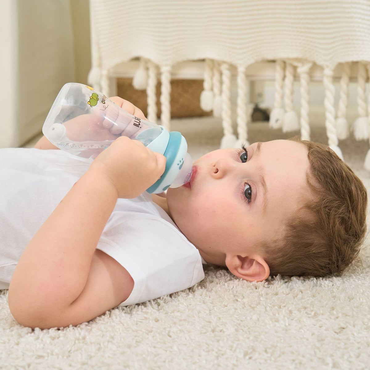 Toddler Milk Bottle 330ml/11oz, Anti-Colic Baby Bottle with Fast Variable Flow Nipple for 12 Months, Weigthed Straw