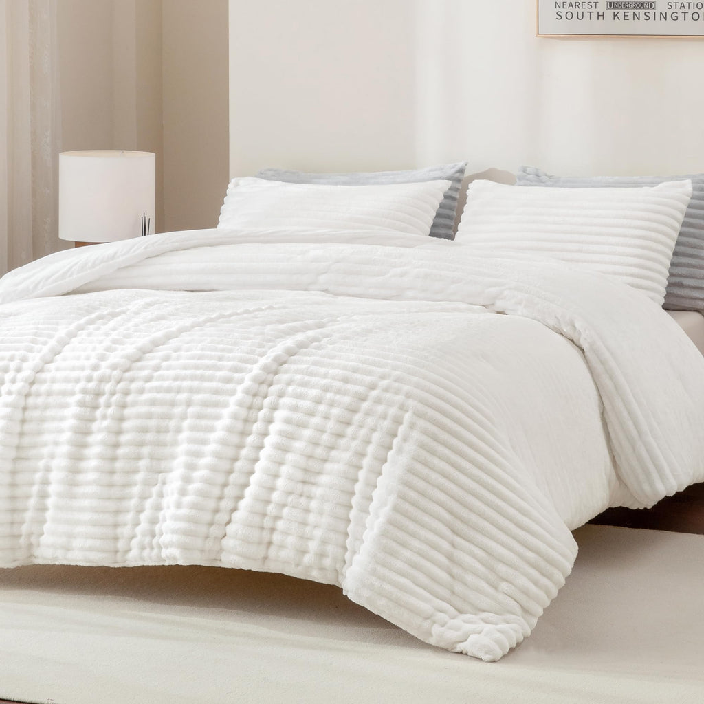 Fluffy Comforter Set, White Fleece Faux Fur Bedding Set