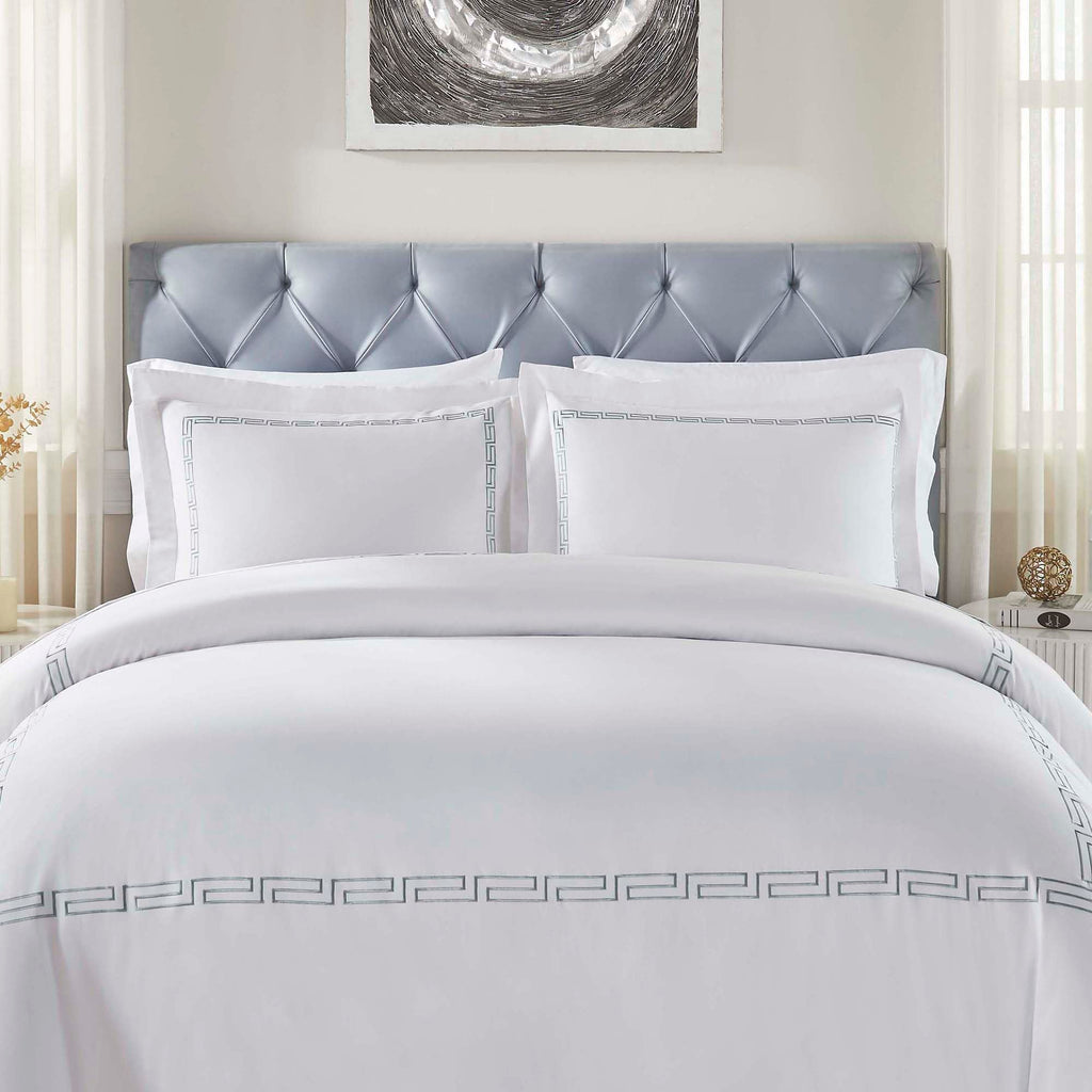 Embroidered Cotton Duvet Cover Set, Soft Bedding Covers, 1 Duvet Cover with Button Closure, 2 Pillow Shams, Greek Key